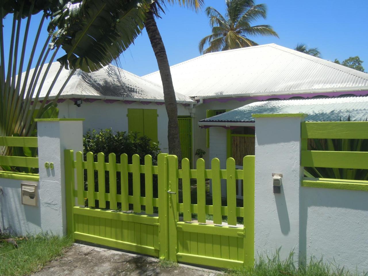 Logisrev Apartamento Sainte-Anne  Exterior foto